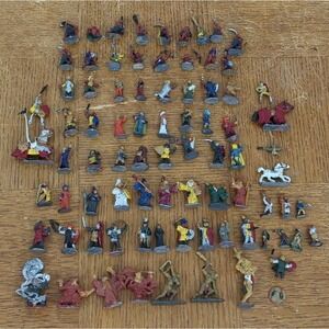 Vintage‎ 1970's Mixed Lot of 70 Dungeons and Dragons Pewter Figurines Ral Partha